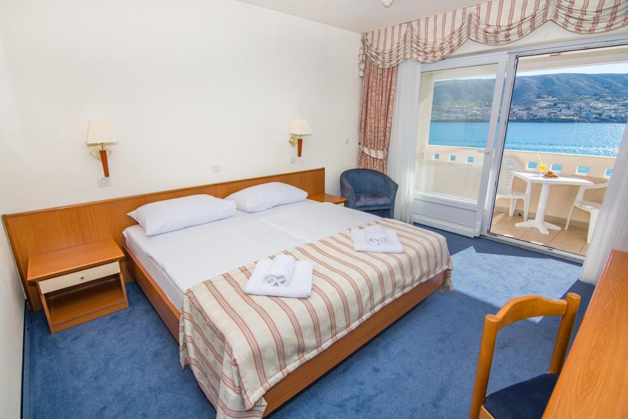 Family Hotel Pagus Đảo Pag Ngoại thất bức ảnh