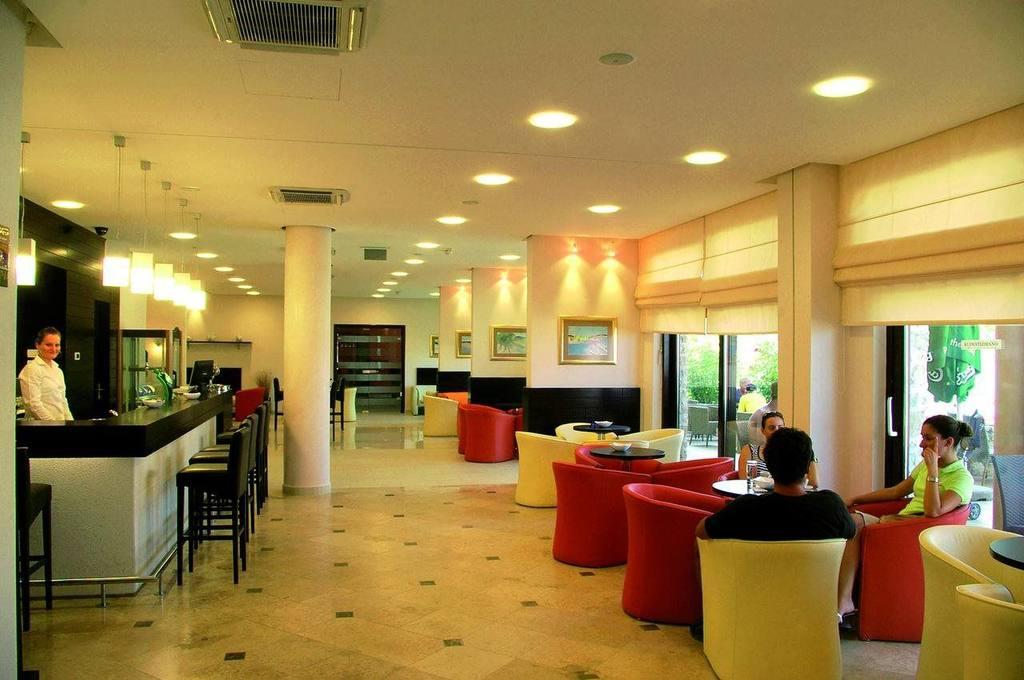 Family Hotel Pagus Đảo Pag Ngoại thất bức ảnh