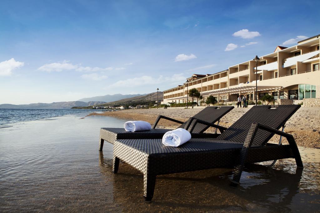 Family Hotel Pagus Đảo Pag Ngoại thất bức ảnh